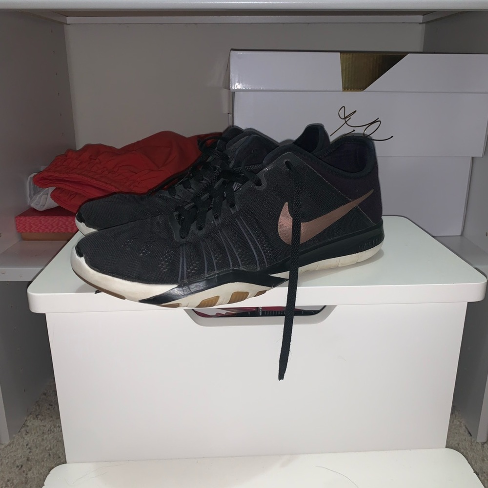nike running shoes